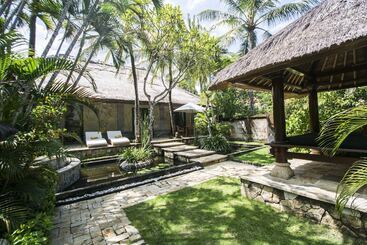 هتل The Royal Beach Seminyak Bali