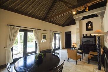 The Royal Beach Seminyak Bali - Seminyak