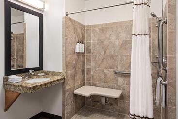 هتل Towneplace Suites By Marriott Minneapolis Downtown/north Loop