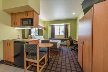 Microtel Inn & Suites By Wyndham Ft. Worth North/at Fossil