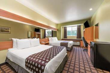 Microtel Inn & Suites By Wyndham Ft. Worth North/at Fossil