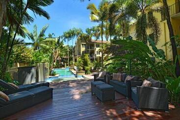 Reef Club Resort