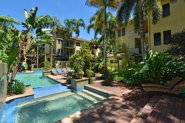 Reef Club Resort