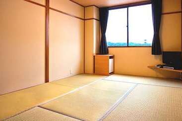 هتل Awaji Prince