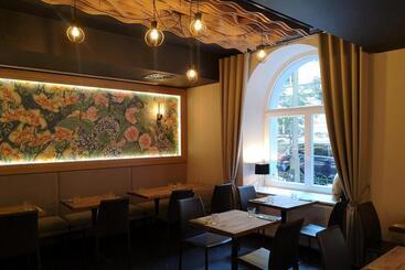 هتل Dream Boutique Residence