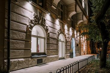 هتل Dream Boutique Residence