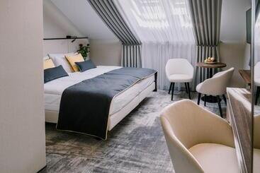 هتل Dream Boutique Residence
