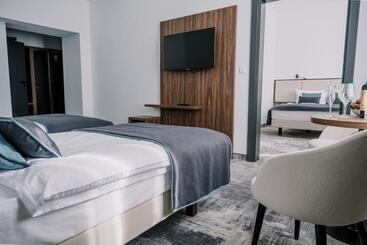 هتل Dream Boutique Residence