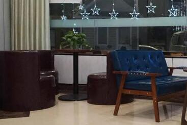 ホテル Greentree Inn Jiangsu Wuxi Jiangyin Xinqiao Taoxin Road Express