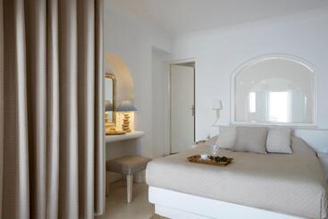 Andromeda Villas & Spa Resort