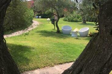 هتل Cala Rosa Club