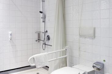 City Hotel & Suites - Foligno