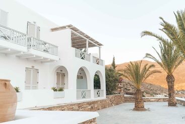 Far Out Hotel & Spa - Milopotas - Isla Ios