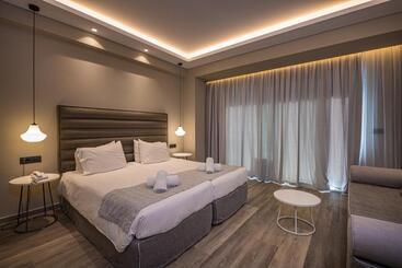 هتل Alexandra Beach Resort & Spa