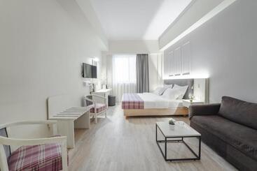 Отель Athens Cypria