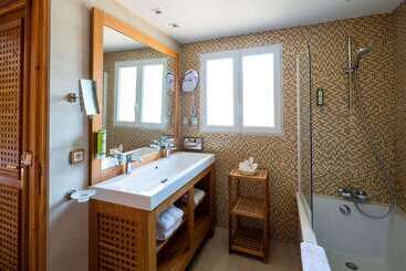 هتل Best Western Premier Montfleuri