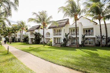 هتل Canonnier Beachcomber Golf Resort & Spa