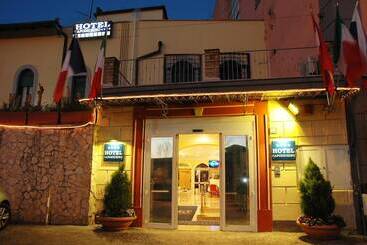 Hotell Capodichino International