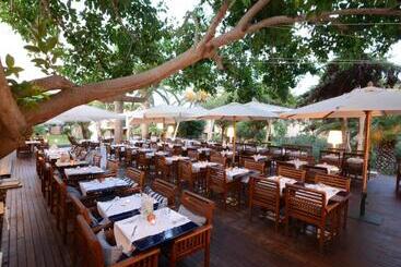 Unahotels Club Hotel Ancora