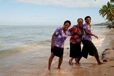هتل Crusoe's Retreat