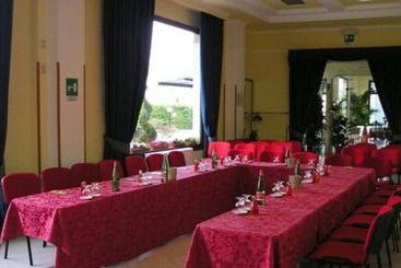 هتل Degli Amici