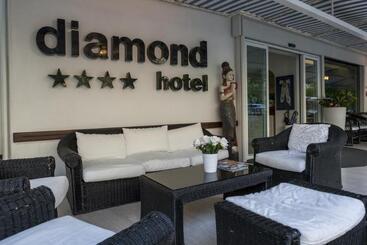 هتل Diamond