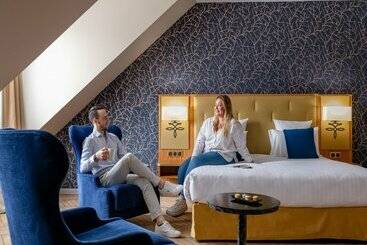 Dream Castle Hotel Marne La Vallee