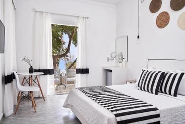 High Mill Paros - باروس