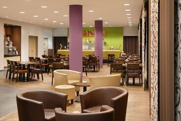 هتل Holiday Inn Express Düsseldorf   City North, An Ihg