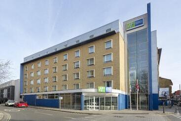 هتل Holiday Inn Express Earls Court, An Ihg