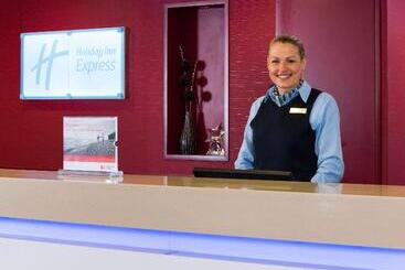 هتل Holiday Inn Express Leeds City Centre, An Ihg