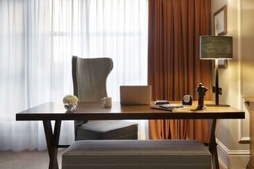 هتل Hyatt Regency London The Churchill