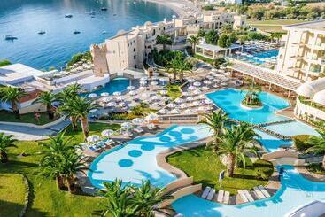 Otel Lindos Royal Resort
