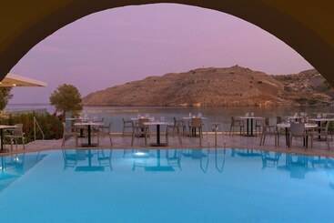 Otel Lindos Royal Resort