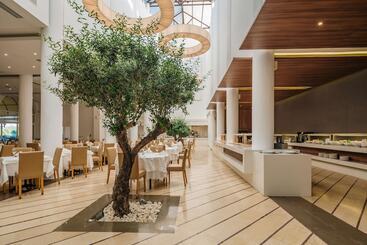 Otel Lindos Royal Resort