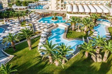 هتل Lindos Royal Resort