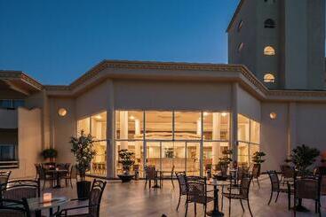 هتل Lindos Royal Resort