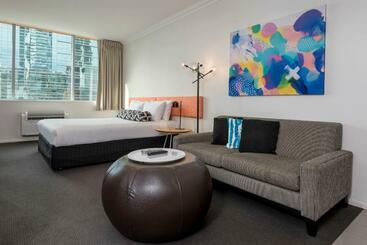 هتل Oaks Perth