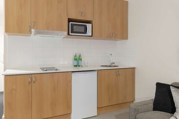 هتل Oaks Perth