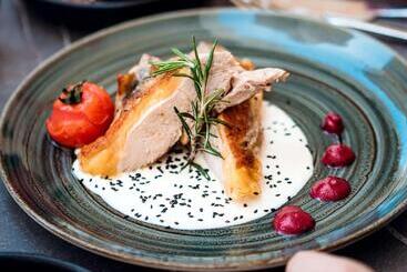 هتل Mercure Avignon Gare Tgv