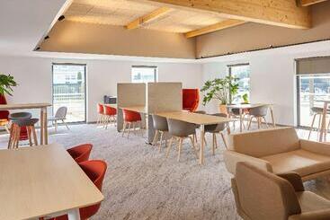 هتل Mercure Avignon Gare Tgv