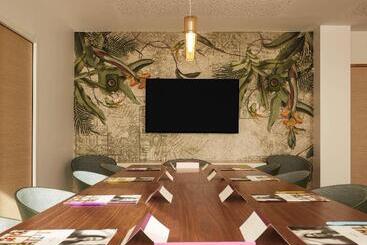 هتل Mercure Avignon Gare Tgv