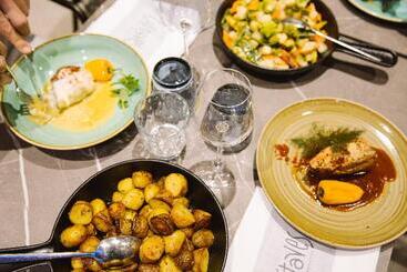 هتل Mercure Avignon Gare Tgv