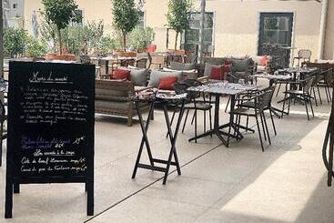 هتل Mercure Avignon Gare Tgv