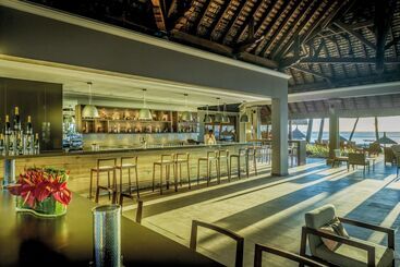 هتل Paradis Beachcomber Golf Resort & Spa