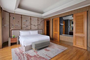 酒店 The Ritzcarlton Jakarta, Mega Kuningan