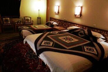 هتل The Silk Road Dunhuang