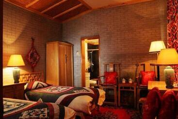 هتل The Silk Road Dunhuang