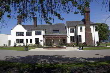 Western House - Ayr