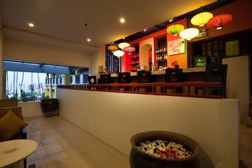 酒店 Woraburi Phuket Resort & Spa   Sha Plus